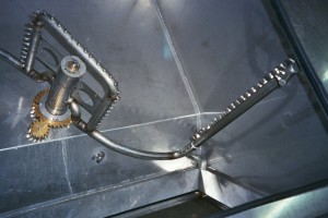 WASHING CABINET FOR 200 LITRES BUCKETS TROLLEYS (4bi)